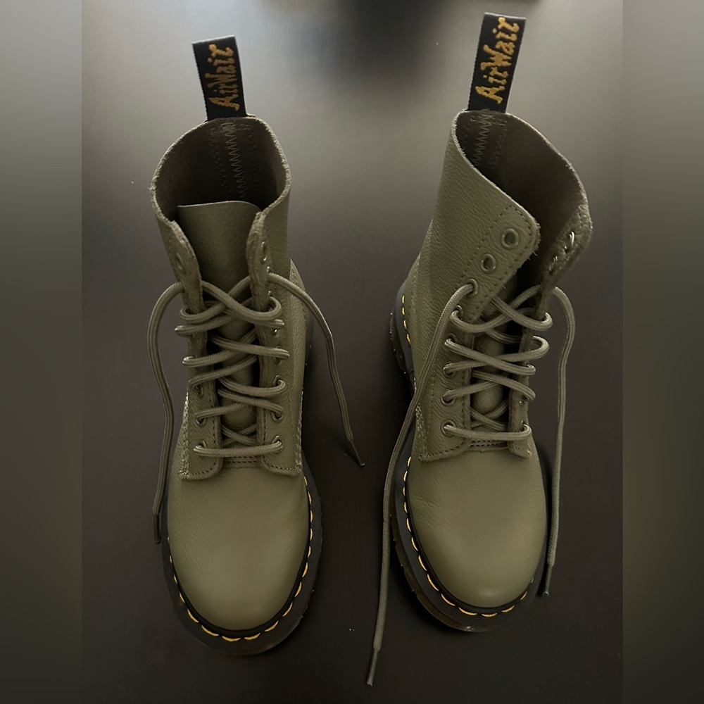 DR.Marrens women’s boots